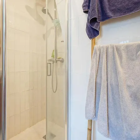 דירה Nice 46M With Balcony Near Sacre-Coeur!